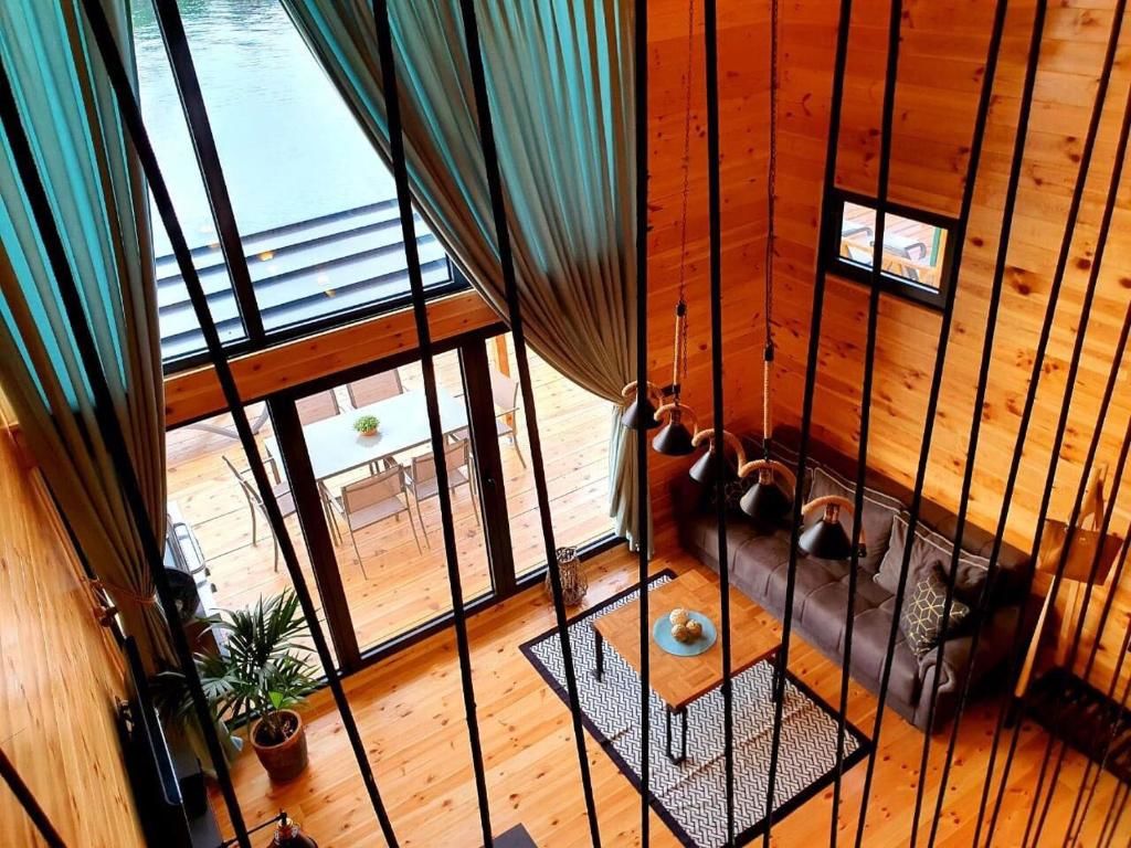 Шале Enjoy river house Ada Bojana Улцинь